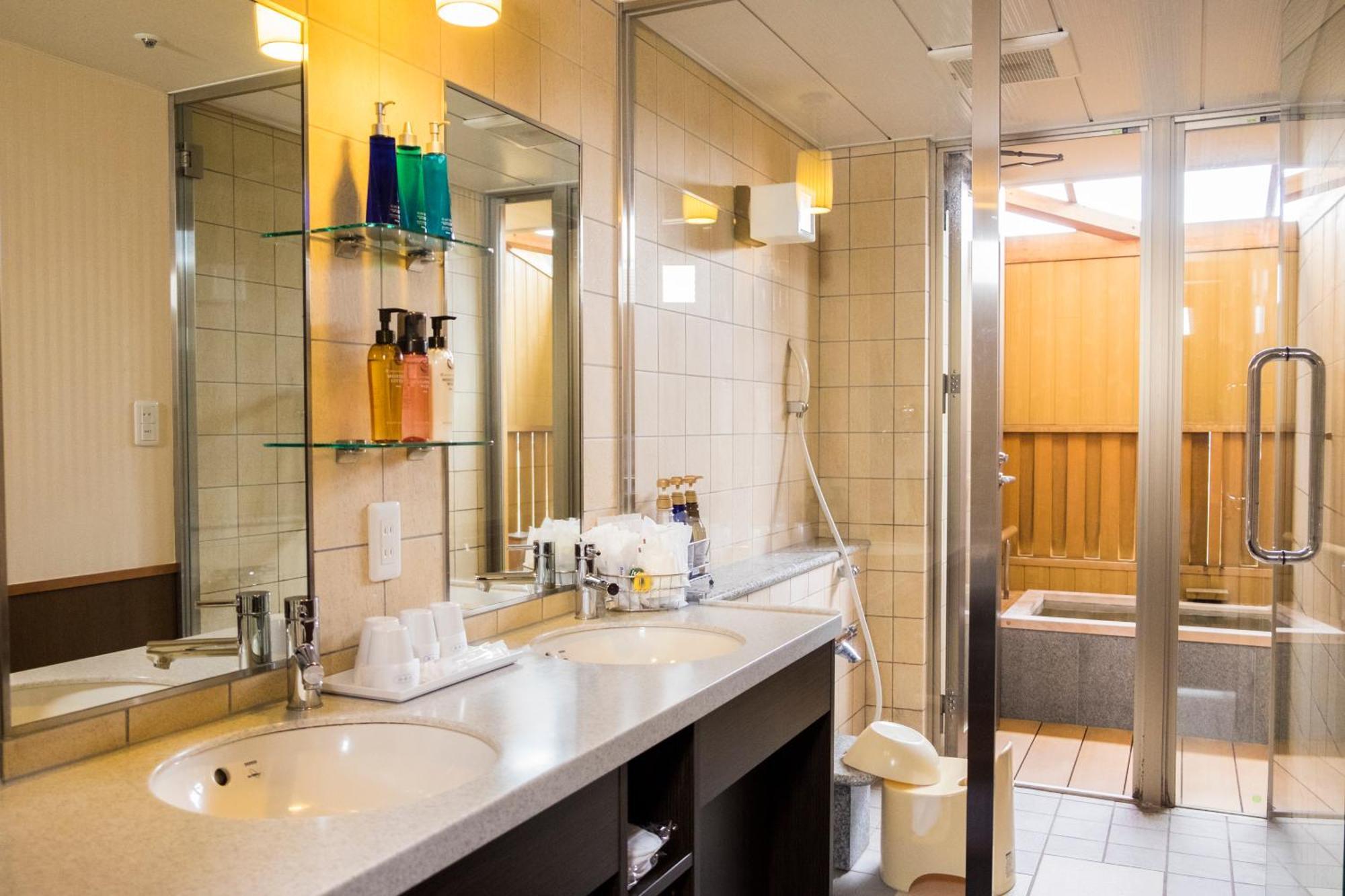 Kintarou Onsen Hotel Uozu المظهر الخارجي الصورة