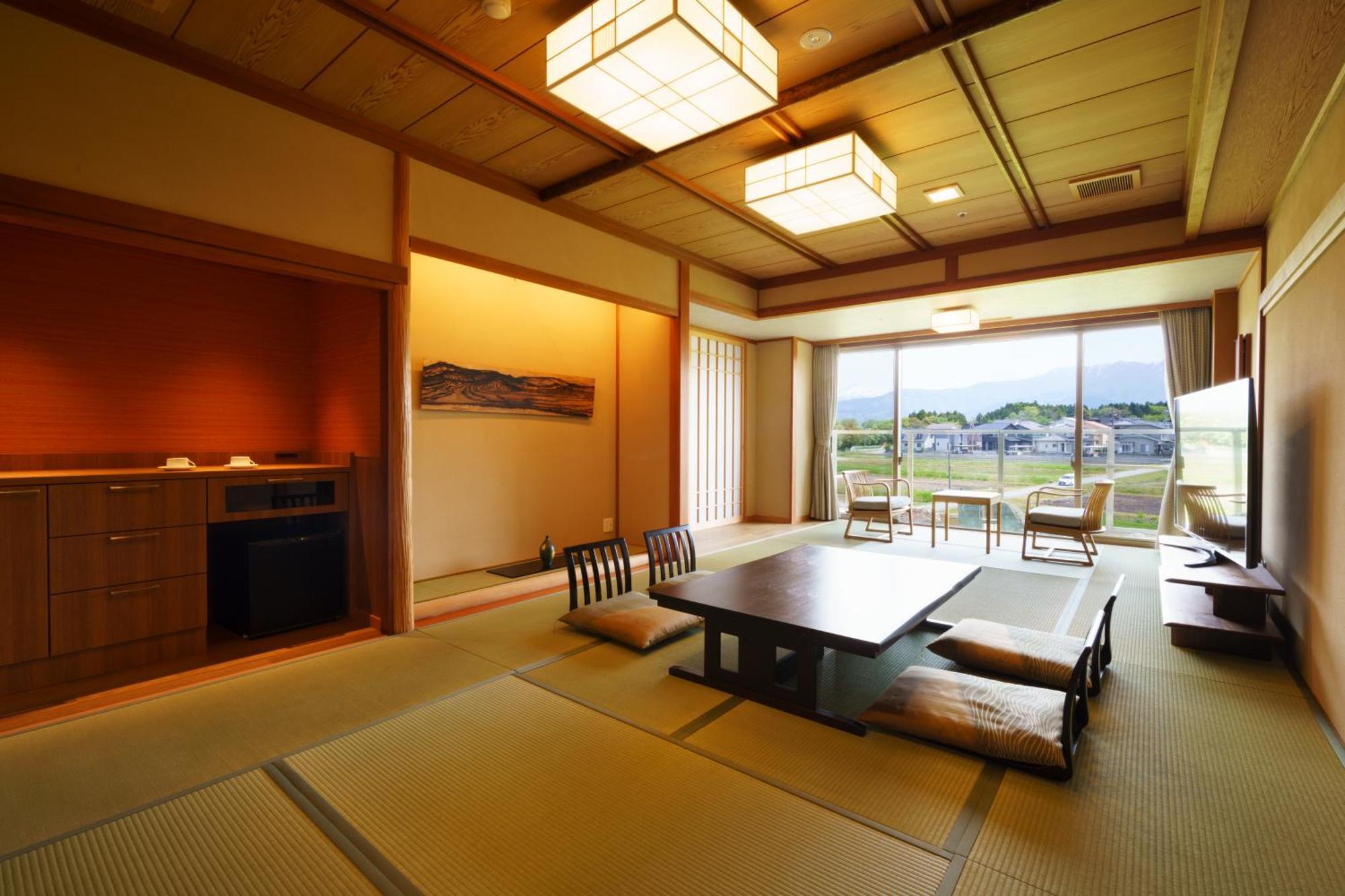 Kintarou Onsen Hotel Uozu المظهر الخارجي الصورة
