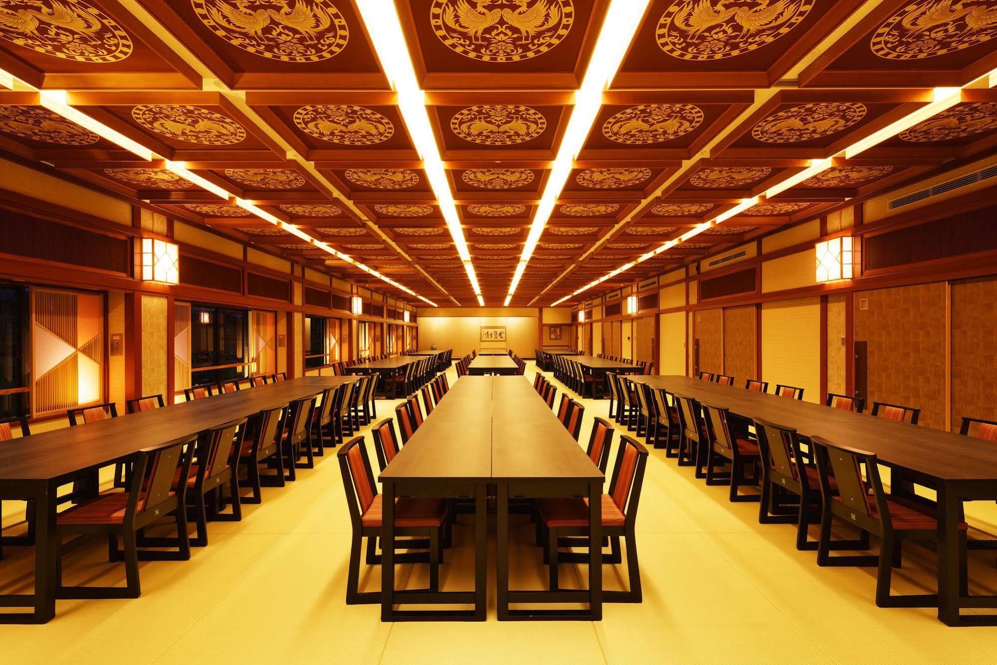 Kintarou Onsen Hotel Uozu المظهر الخارجي الصورة
